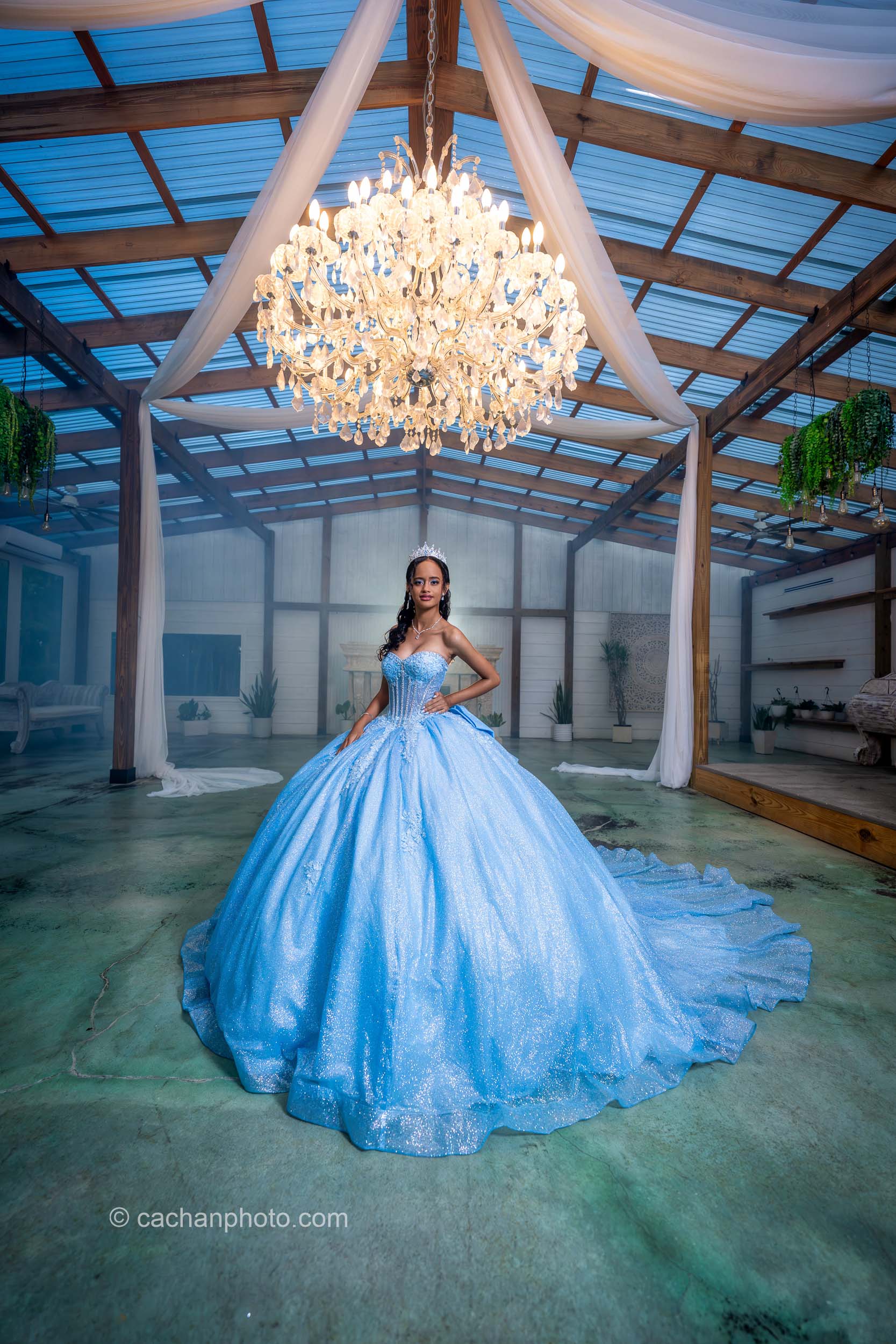 Lourdes quinceanera photoshoot at Villa Turqueza in Miami - 001